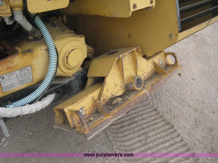 image for item E7818 2000 Vermeer D24X40A directional drill
