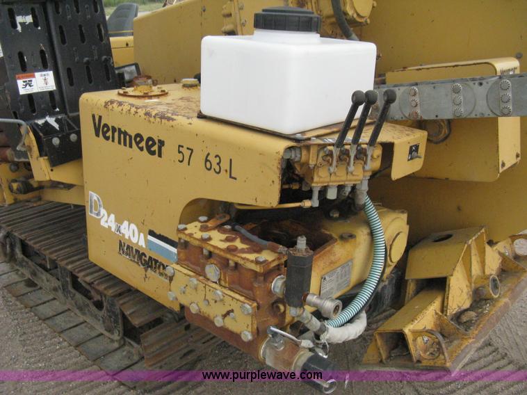 image for item E7818 2000 Vermeer D24X40A directional drill