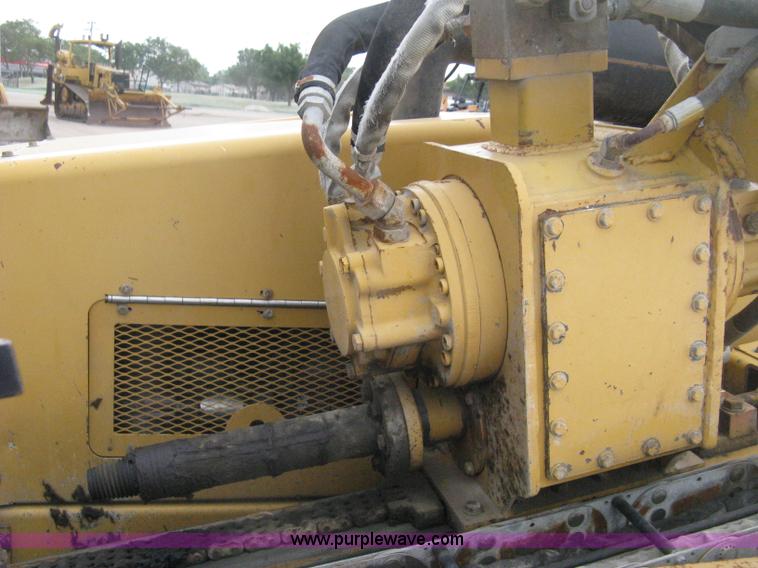 image for item E7818 2000 Vermeer D24X40A directional drill