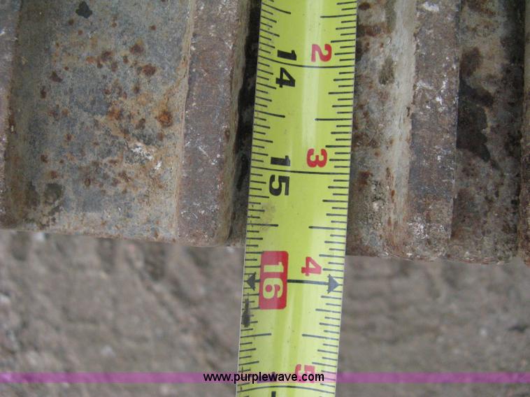 image for item E7818 2000 Vermeer D24X40A directional drill