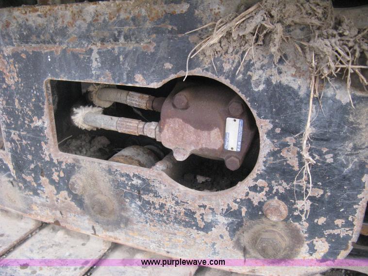 image for item E7818 2000 Vermeer D24X40A directional drill