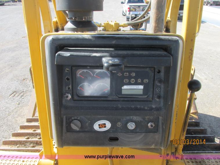 image for item E7834 1996 Caterpillar D6R XL dozer