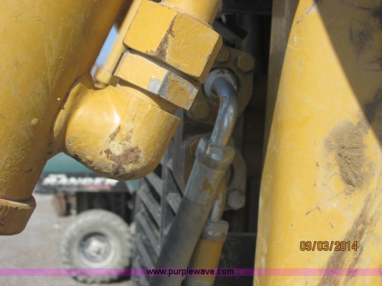 image for item E7834 1996 Caterpillar D6R XL dozer