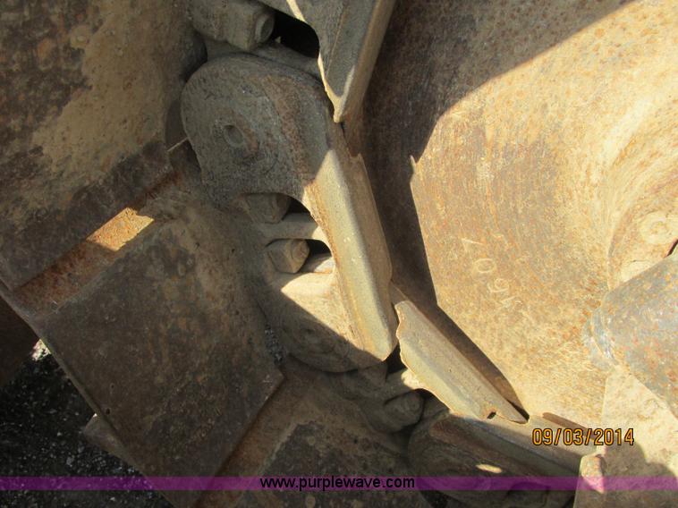 image for item E7834 1996 Caterpillar D6R XL dozer