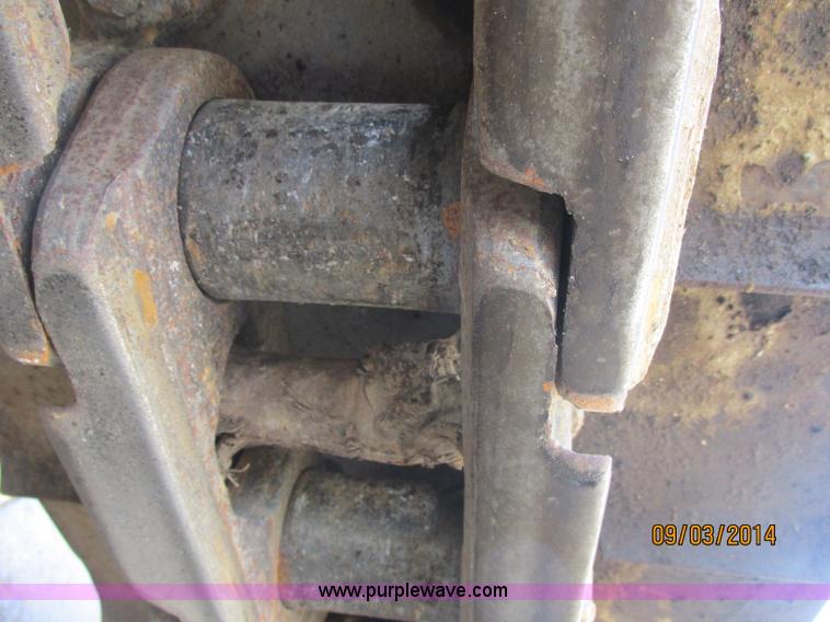 image for item E7834 1996 Caterpillar D6R XL dozer