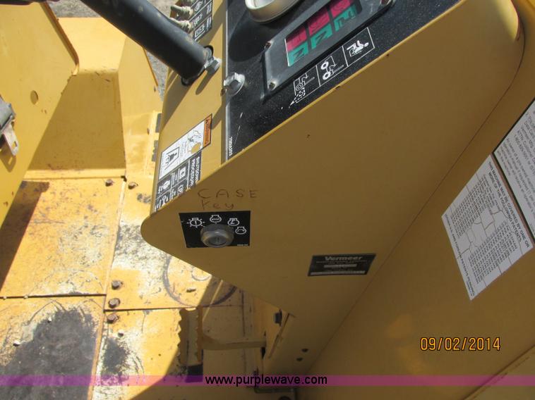 image for item E7861 2000 Vermeer V8550A rock saw