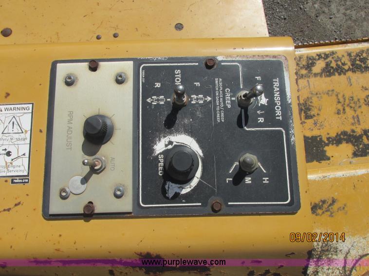 image for item E7861 2000 Vermeer V8550A rock saw