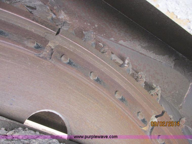 image for item E7861 2000 Vermeer V8550A rock saw