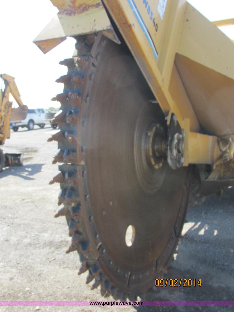 image for item E7861 2000 Vermeer V8550A rock saw