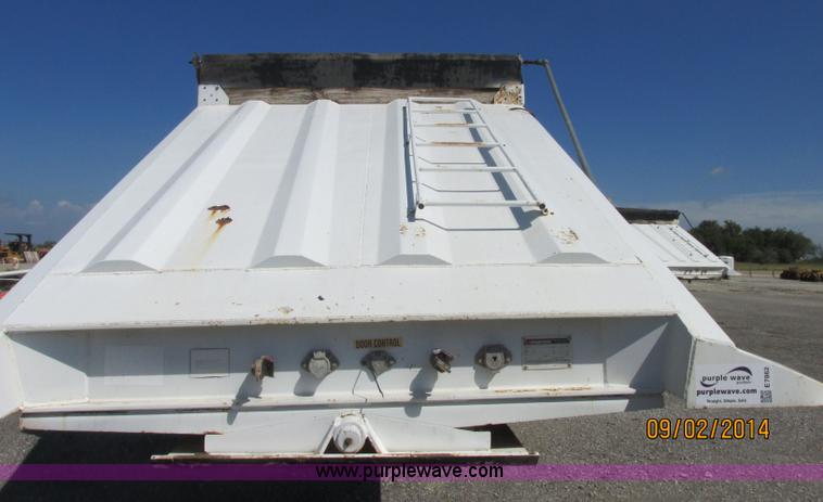 image for item E7862 2007 CPS SBD-240 bottom dump trailer
