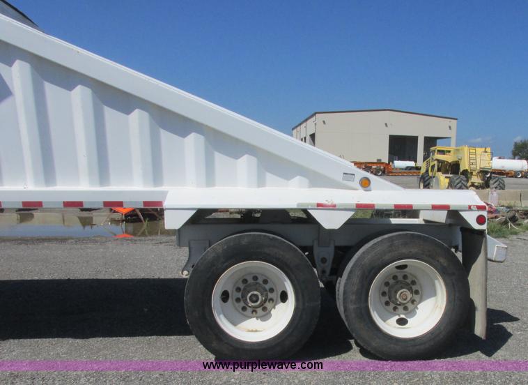 image for item E7862 2007 CPS SBD-240 bottom dump trailer