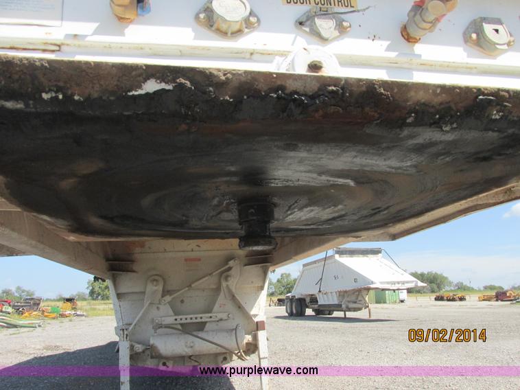 image for item E7862 2007 CPS SBD-240 bottom dump trailer