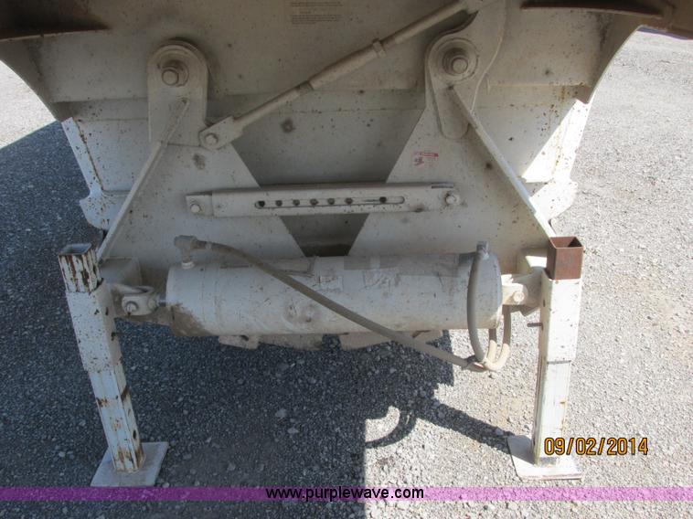 image for item E7862 2007 CPS SBD-240 bottom dump trailer