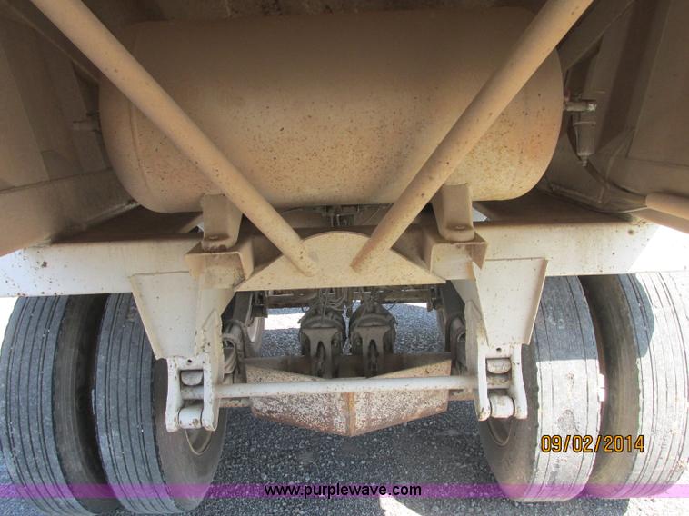 image for item E7862 2007 CPS SBD-240 bottom dump trailer