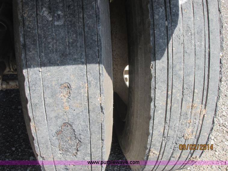 image for item E7862 2007 CPS SBD-240 bottom dump trailer