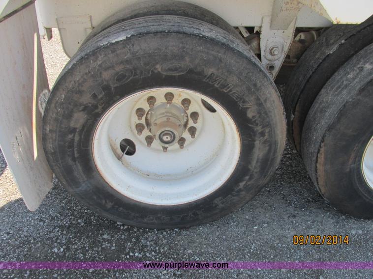 image for item E7862 2007 CPS SBD-240 bottom dump trailer