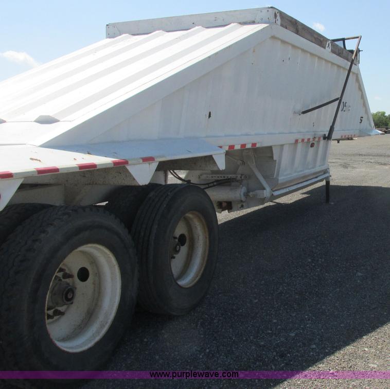 image for item E7863 2007 CPS SBD-240 bottom dump trailer