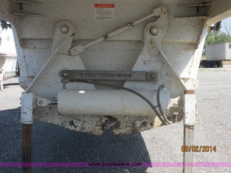image for item E7863 2007 CPS SBD-240 bottom dump trailer