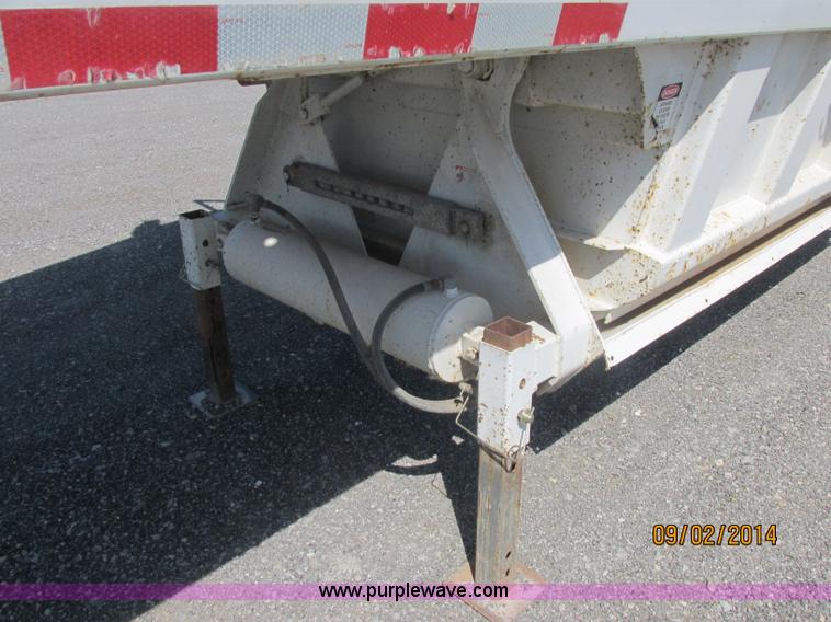 image for item E7863 2007 CPS SBD-240 bottom dump trailer