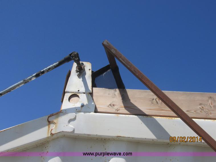 image for item E7863 2007 CPS SBD-240 bottom dump trailer