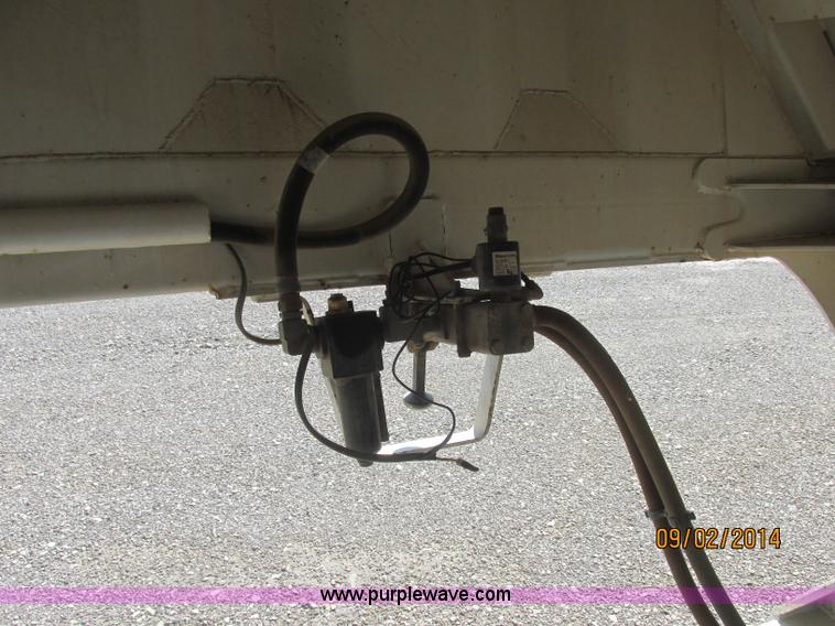 image for item E7863 2007 CPS SBD-240 bottom dump trailer