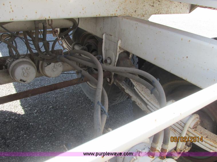 image for item E7863 2007 CPS SBD-240 bottom dump trailer