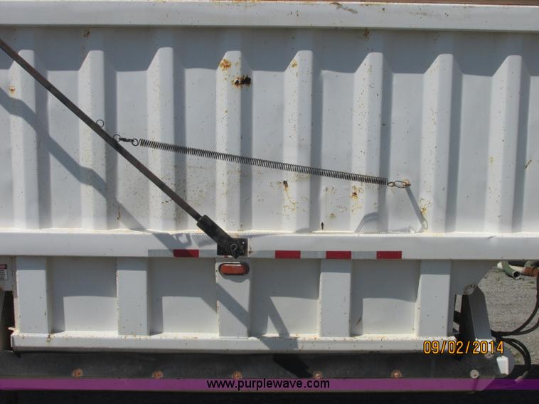 image for item E7864 2007 CPS SBD-240 bottom dump trailer