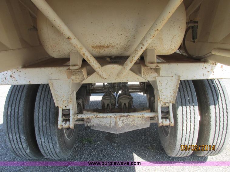 image for item E7864 2007 CPS SBD-240 bottom dump trailer