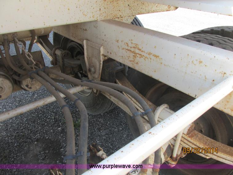 image for item E7864 2007 CPS SBD-240 bottom dump trailer