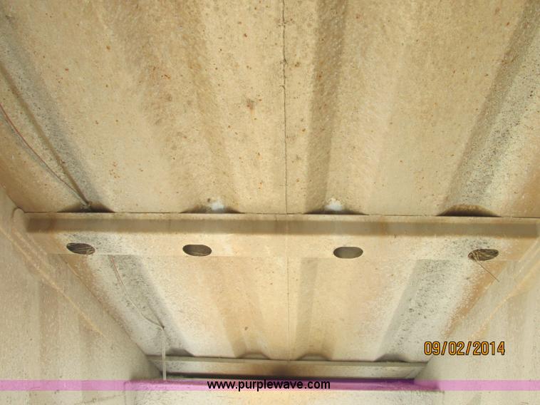 image for item E7865 2007 CPS LWBD-240 bottom dump trailer