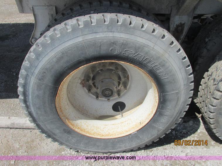 image for item E7865 2007 CPS LWBD-240 bottom dump trailer