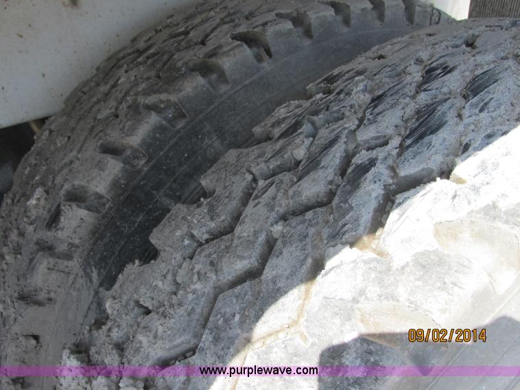 image for item E7865 2007 CPS LWBD-240 bottom dump trailer