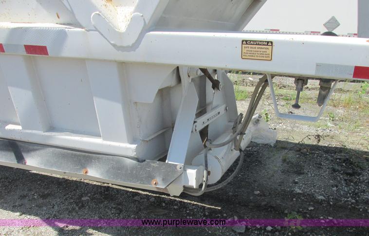 image for item E7866 2007 CPS SBD-240 bottom dump trailer