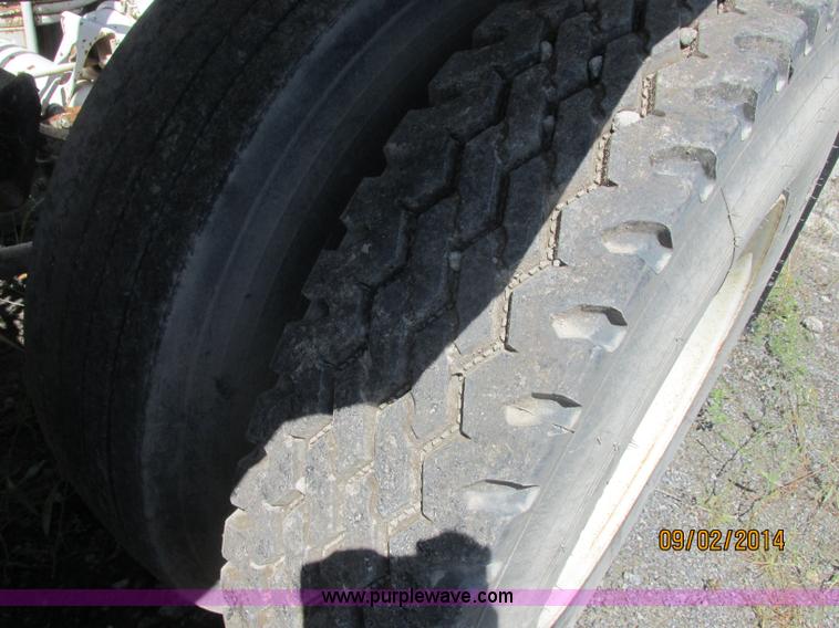 image for item E7866 2007 CPS SBD-240 bottom dump trailer