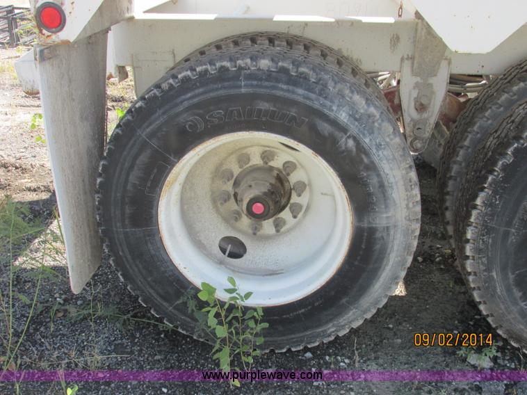 image for item E7866 2007 CPS SBD-240 bottom dump trailer