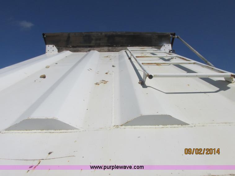 image for item E7867 2007 CPS SBD-240 bottom dump trailer