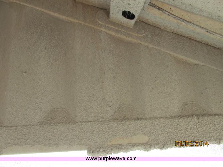 image for item E7867 2007 CPS SBD-240 bottom dump trailer