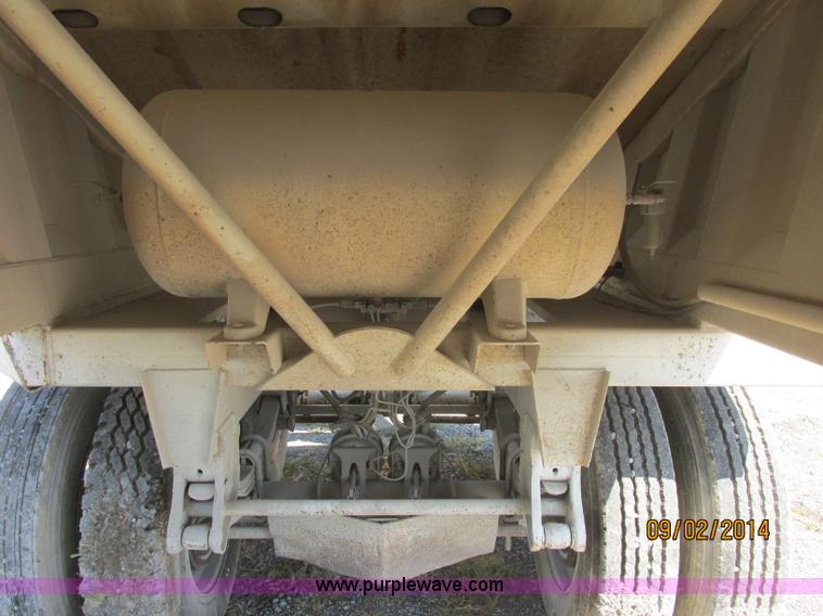 image for item E7867 2007 CPS SBD-240 bottom dump trailer