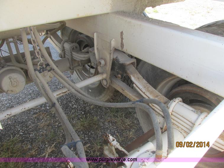 image for item E7867 2007 CPS SBD-240 bottom dump trailer