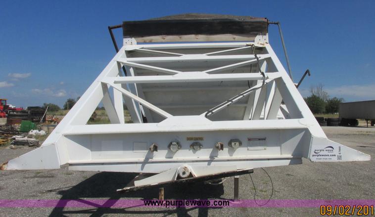 image for item E7868 2007 CPS LWBD-240 bottom dump trailer