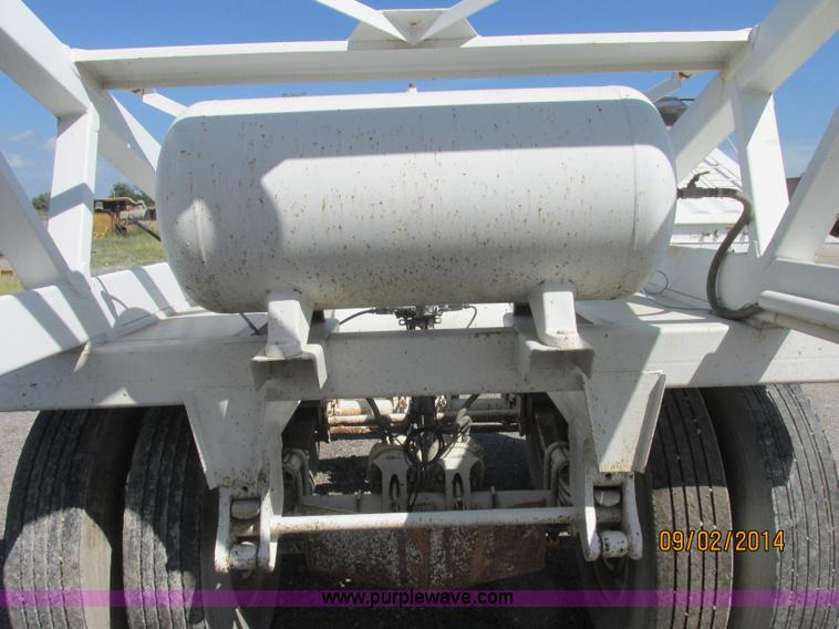 image for item E7868 2007 CPS LWBD-240 bottom dump trailer