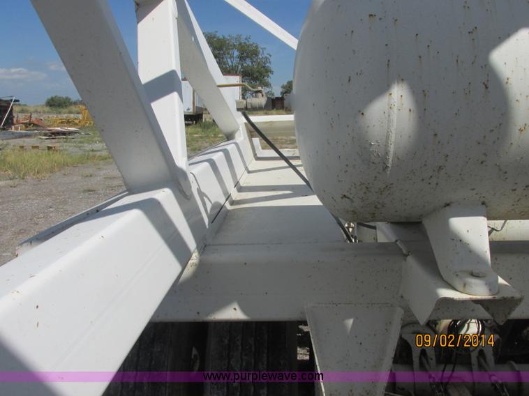 image for item E7868 2007 CPS LWBD-240 bottom dump trailer