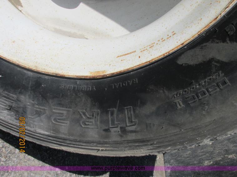 image for item E7868 2007 CPS LWBD-240 bottom dump trailer