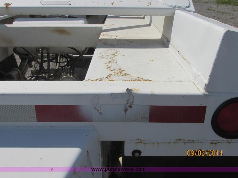 image for item E7868 2007 CPS LWBD-240 bottom dump trailer