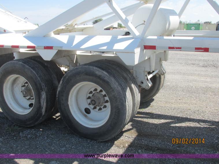 image for item E7868 2007 CPS LWBD-240 bottom dump trailer