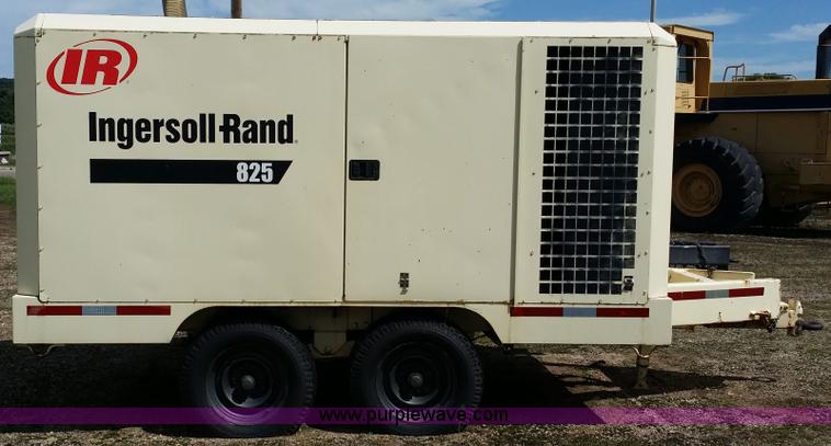 image for item E9000 1993 Ingersoll Rand 825 CFM air compressor