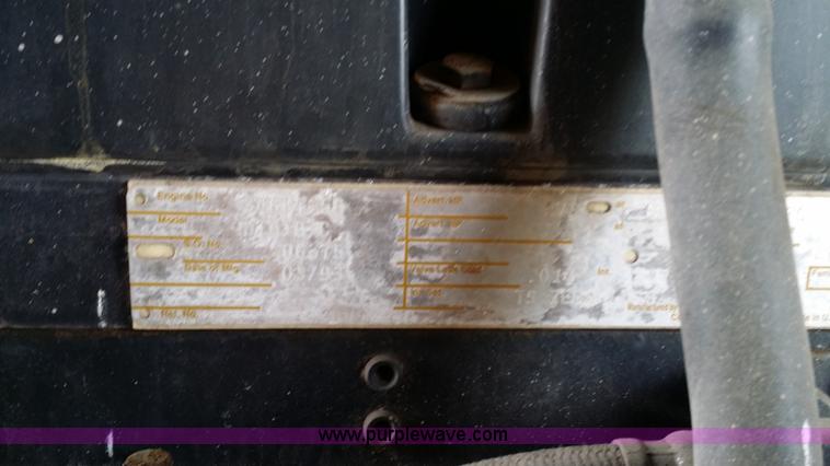 image for item E9000 1993 Ingersoll Rand 825 CFM air compressor