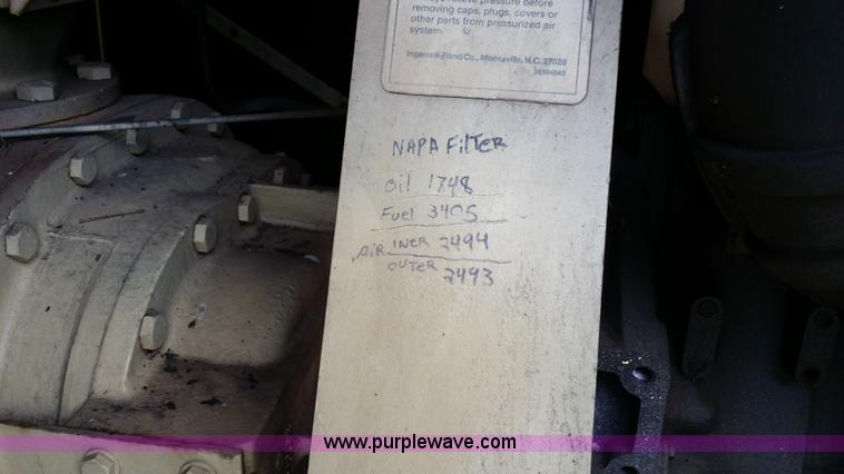 image for item E9000 1993 Ingersoll Rand 825 CFM air compressor