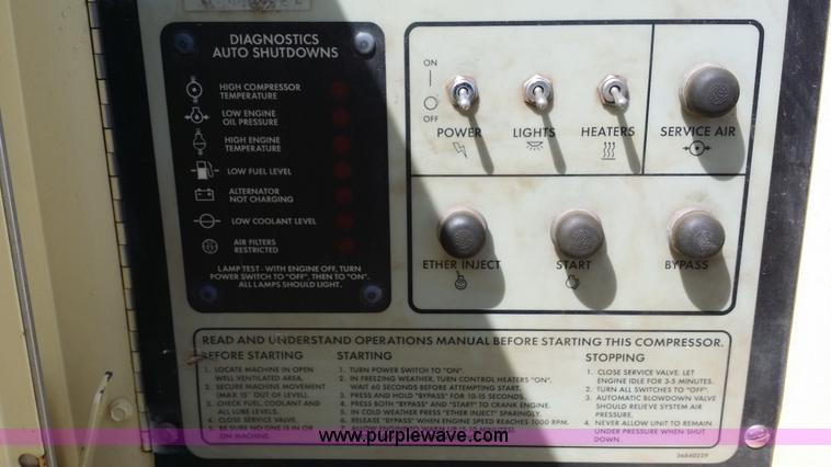 image for item E9000 1993 Ingersoll Rand 825 CFM air compressor