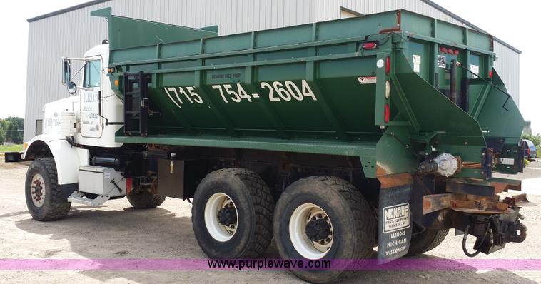 image for item E9001 1996 Peterbilt 357 spreader truck